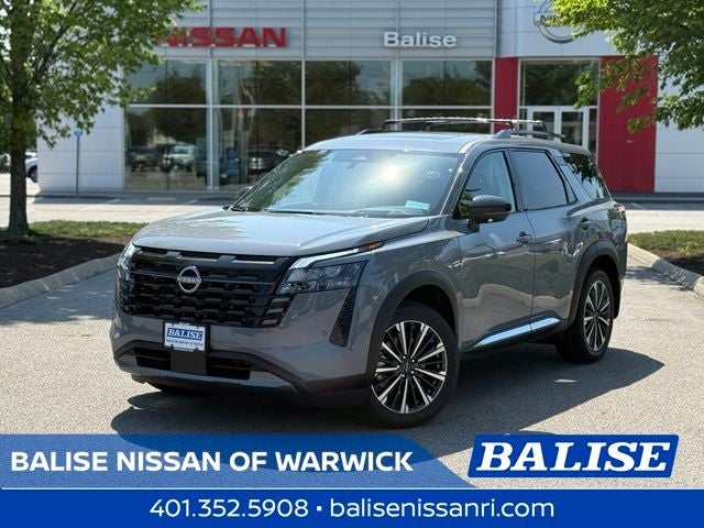 2026 Nissan Pathfinder Platinum in Boulder Gray Pearl — front three-quarter view