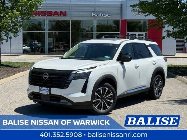2026 Nissan Pathfinder Platinum in Everest White Pearl Tricoat — front three-quarter view
